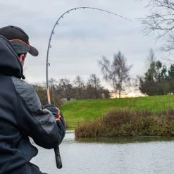 Guru N-Gauge Power Feeder Rod 12'' -Hengelsportwinkel guru n gauge power feeder rod 12 1 8