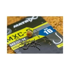 Matrix MXC-6 Medium Eyed Size 16 Barbless Hook -Hengelsportwinkel matrix mxc 6 medium eyed barbless hook size 16 4